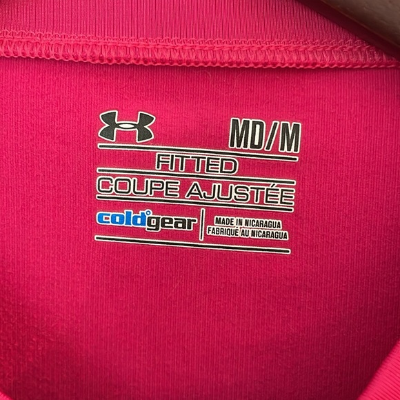 Pink fitted women’s Under Armour Cold Gear long sleeve medium winter - Picture 3 of 4